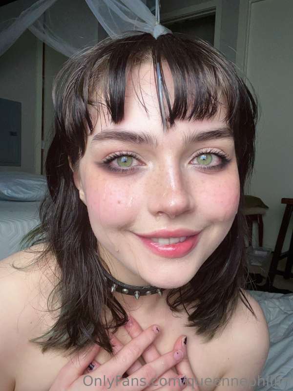 You know what I think I look pretty like this wanna make me ..