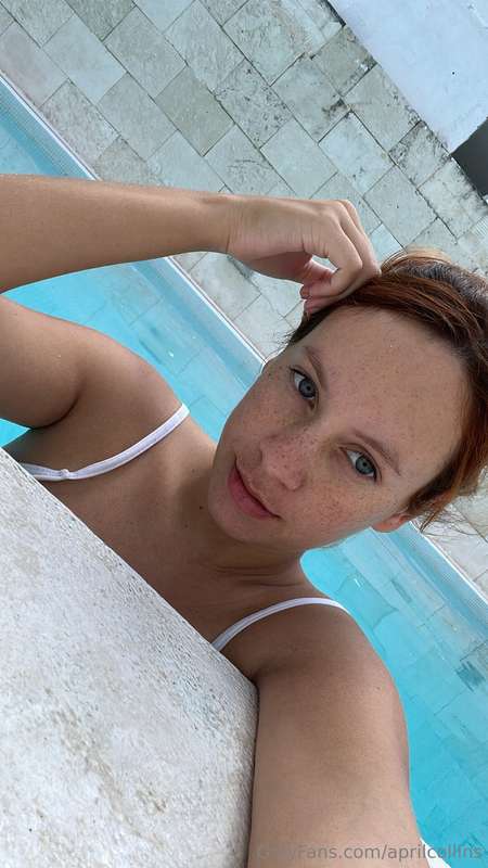 Aprilcollins - Onlyfans - 22 Feb, 2025 8