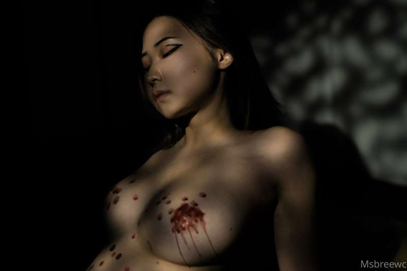 Being candled and tightly tight with ropes for your pleasure