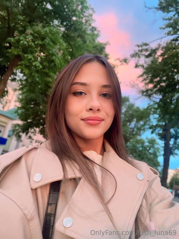 perfect weather for a walk in the fresh air💙😙