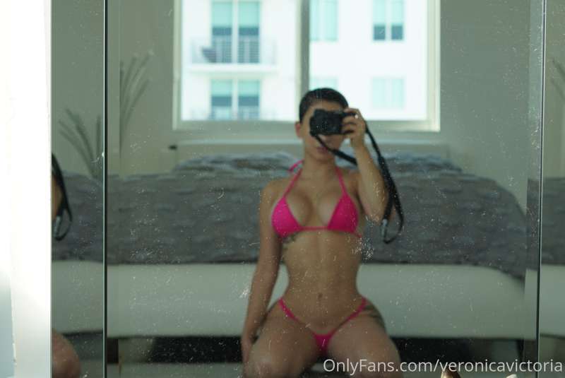 Veronicaperasso - Onlyfans - 27 Mar, 2020 7