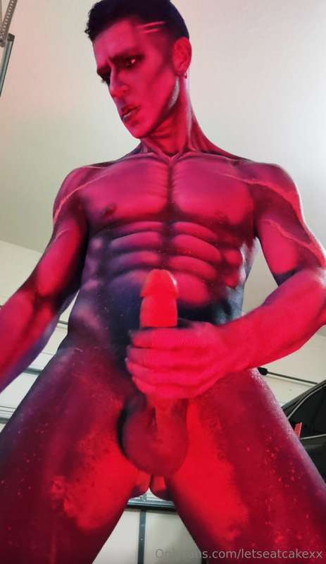 PAINT THE TOWN REDFREE VIP EXCLUSIVEI just sent all my VIP M.. 17
