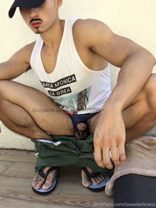 It's chilly out here, who wants to keep daddy warm?  

Just .. 6