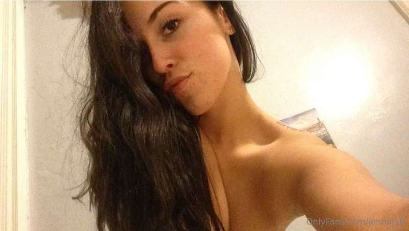 Jennaj18 - Onlyfans - 28 Oct, 2024