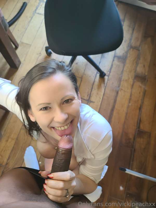 Cheating wife get BBC during my lunch break at work 😈 @hunch..