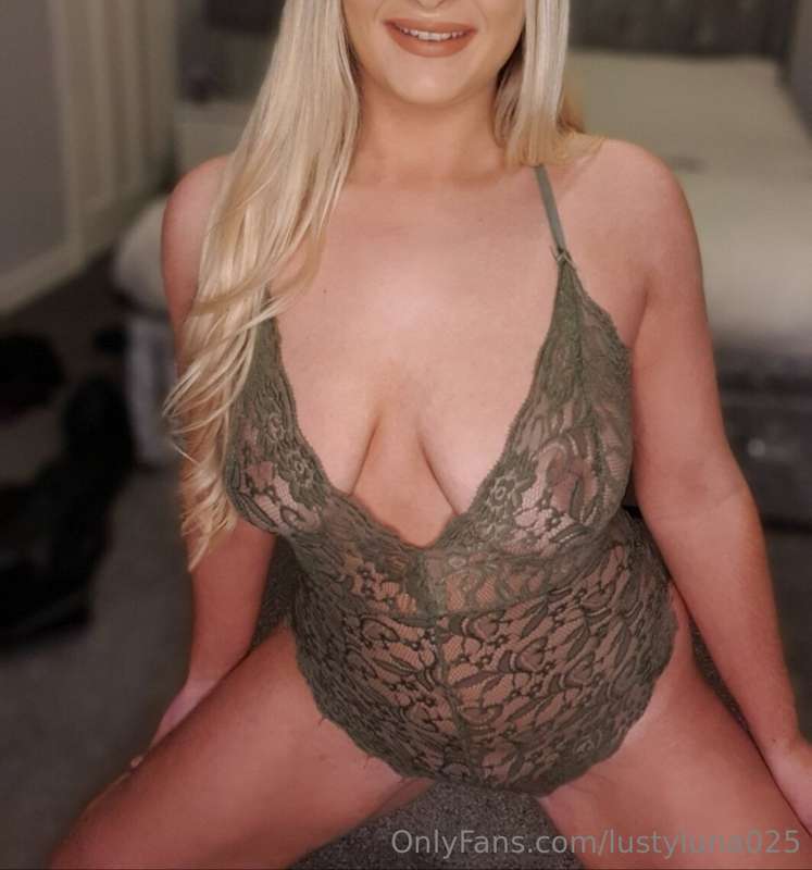 Lustyluna025 - Onlyfans - 03 Sep, 2024
