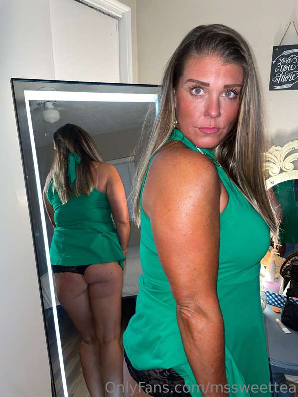 Friday night fuck dress 👗 8