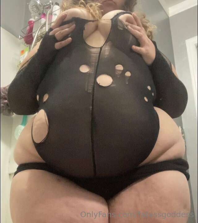Fatassgoddess - Onlyfans - 23 Apr, 2023
