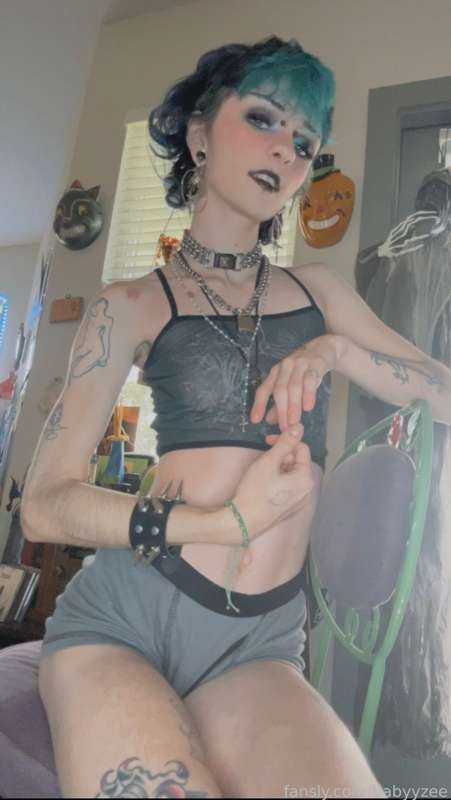 Babyyzee - Fansly - 02 Oct, 2023