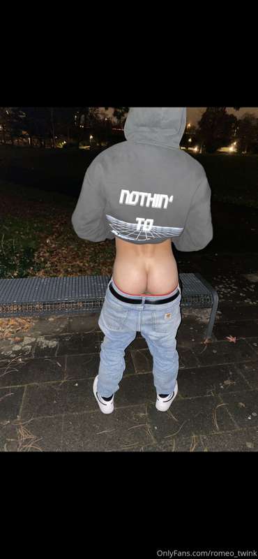 what would you do to me if you see me in the park 😇🧑🏼‍🦱 1