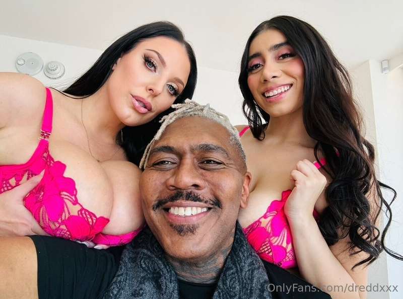Heads up….here we go again🔥🔥🔥 Angela white and violet meyers..