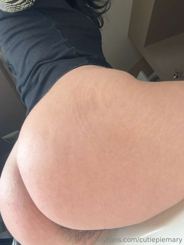 alright who's my biggest booty fan?👀 first to tip $20 is get..
