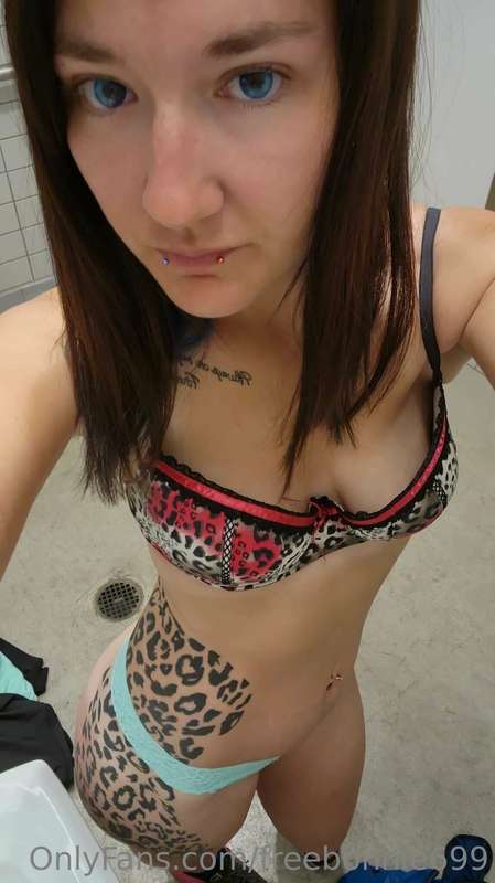 Subscribe  VIP @blueleopardd(only $10)  what is available wh..