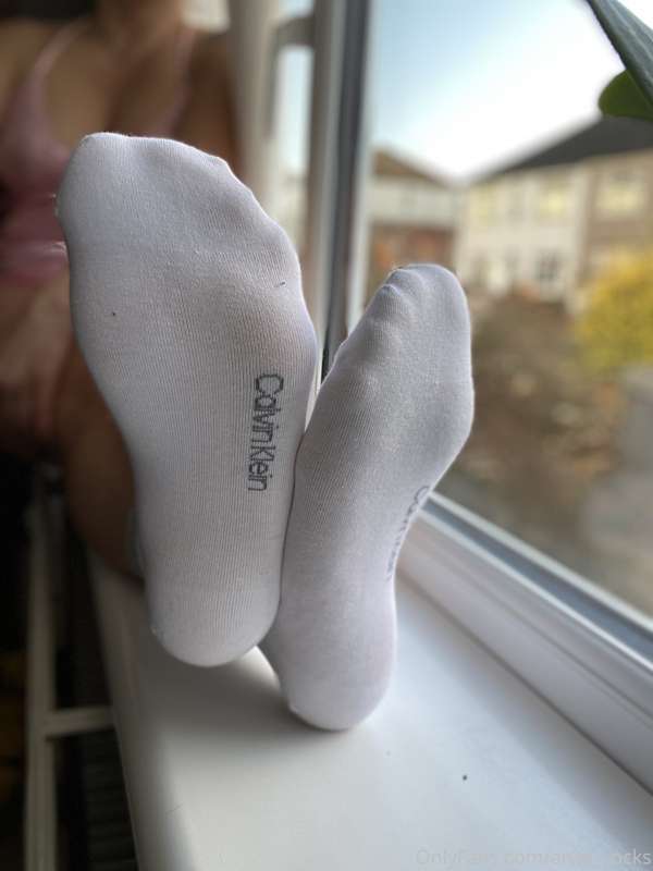 The Best view when you wake up in the morning! 

Kiss them g.. 3