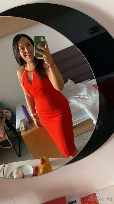 ❤️💃🏻 red night shots 💃🏻 ❤️