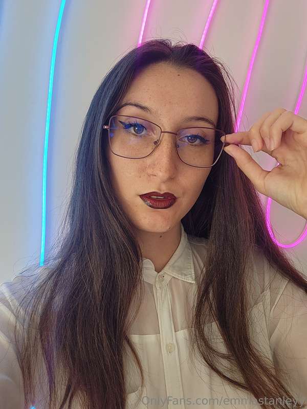 I put on my glasses to see if with them I can now see that n..