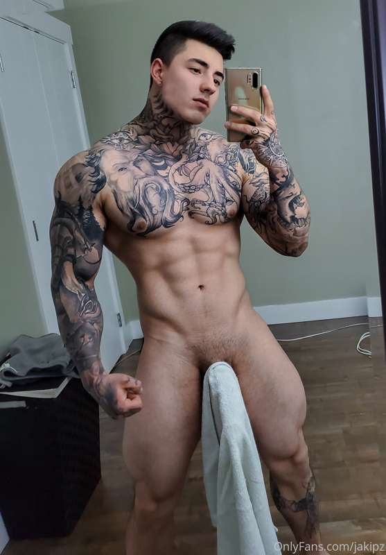Swipe for full sized pictures 😳
Hopefully of my content has .. 2