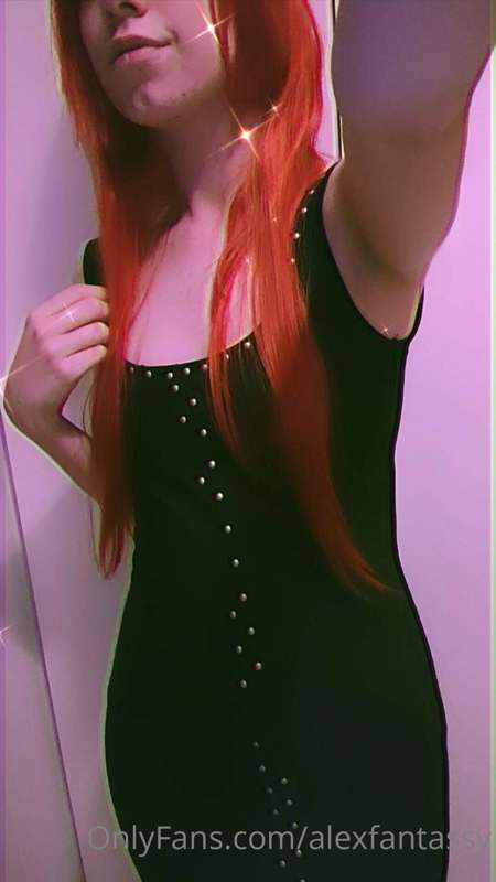 Trying dresses💞✨