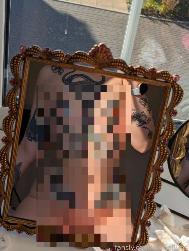 Pixxiebuns - Fansly - 03 Mar, 2025 1