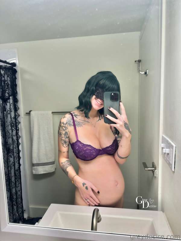 Large and in charge 😈