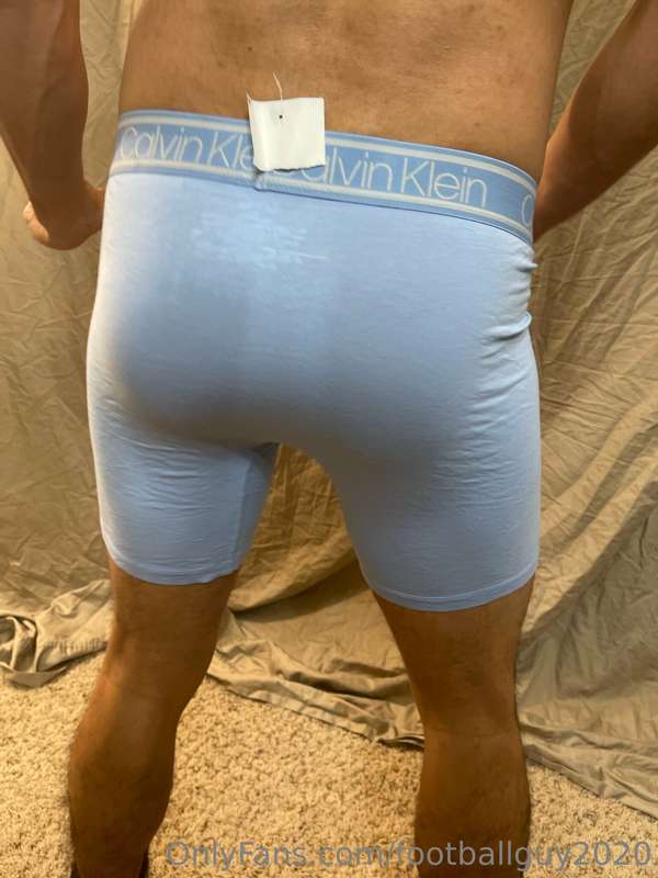 The Calvin Klein set of PVT Martinez - you'll want to see th.. 25