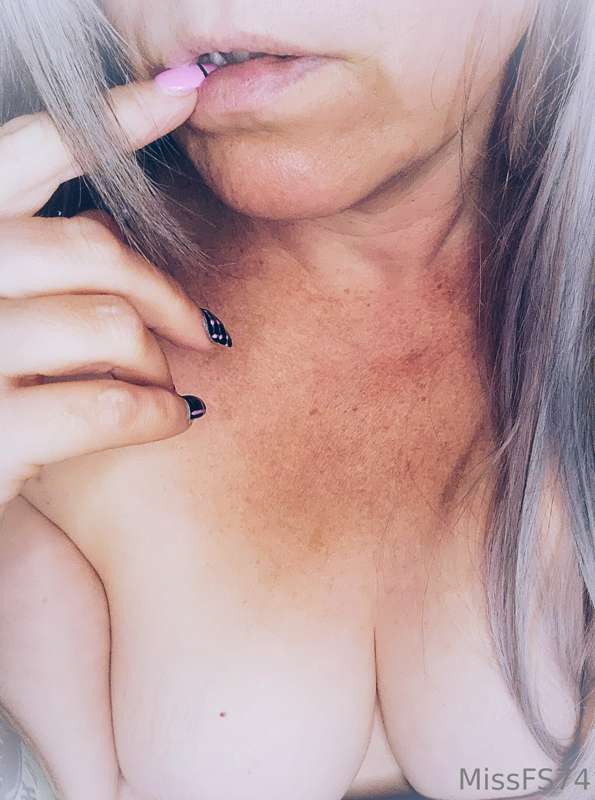 Contemplating what my next photo set should be.... Thoughts?..