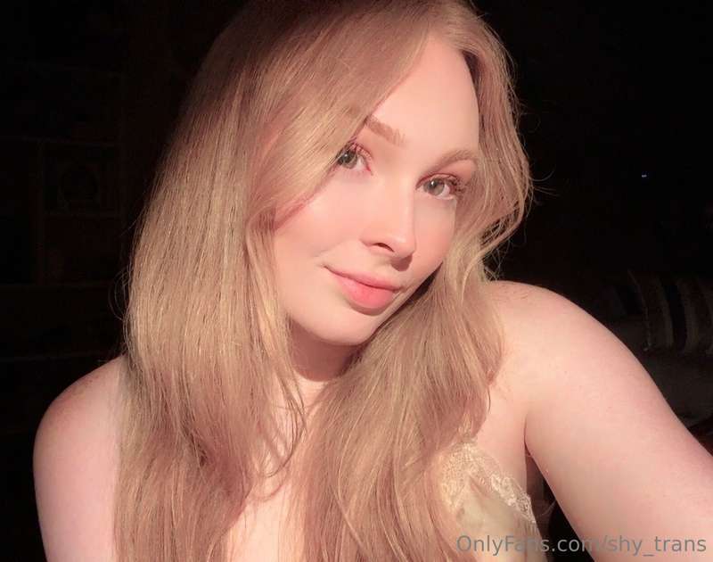 Photos and cum vid coming up next 😏 💦  1