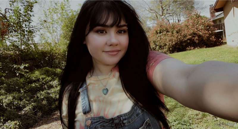 I really want to cum but I need someone to help me 🥺💦