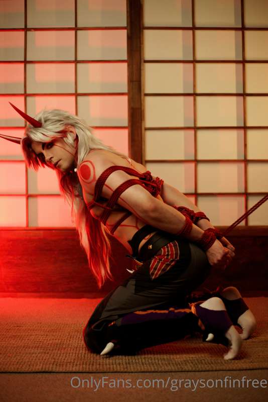 My full Sexy Itto cosplay for you, guys! Get full pack! 2
