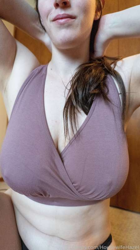 Housewifehazel - Fansly - 26 Mar, 2022 6