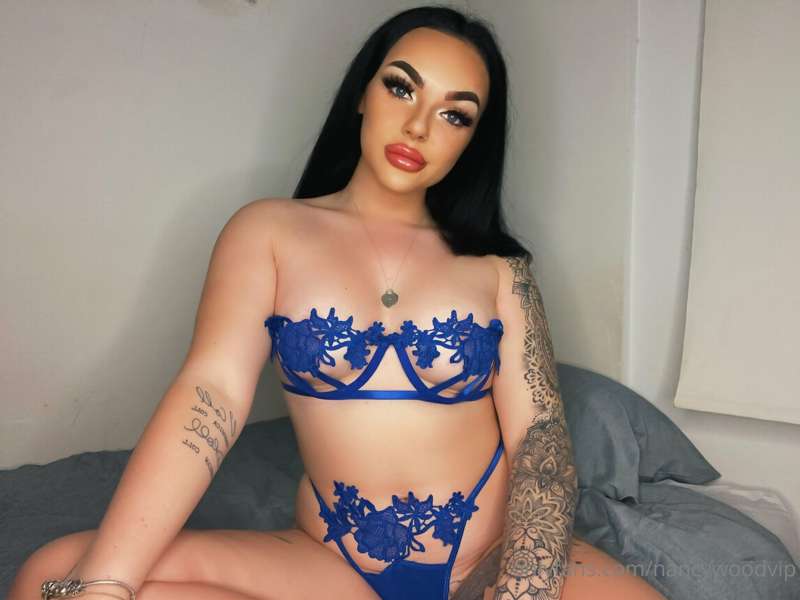 I want my holes to be filled 🤤