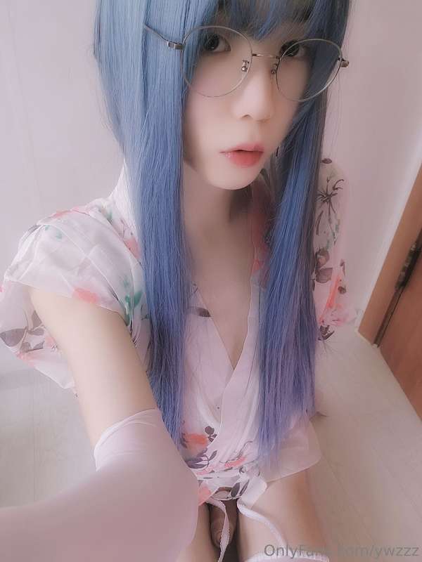 It was so hot that I took off my clothes and went to sleep, .. 26