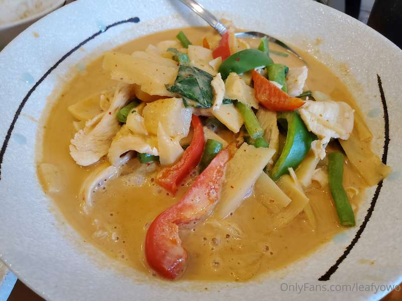 Local Thai Restaurant 💟 1