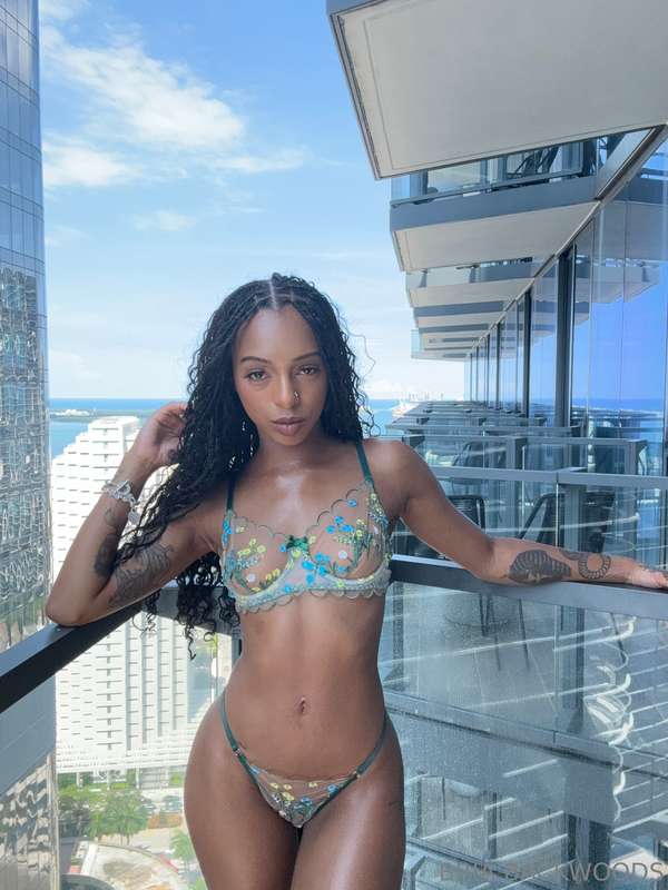 Briabackwoods - Onlyfans - 23 Jul, 2024 10