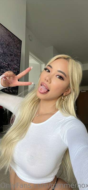 1774x3840_0f5d28e06bc7a63181abb5e49e1d60de.jpg