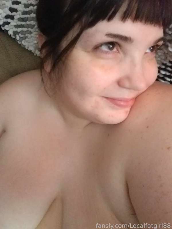 Localfatgirl88 - Fansly - 14 Jan, 2022 9