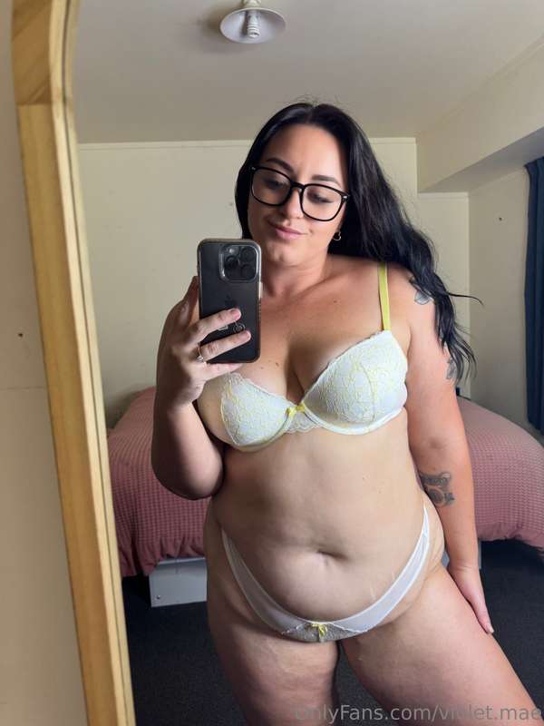 I wasn’t sure about this set at first, but now I kinda love .. 3