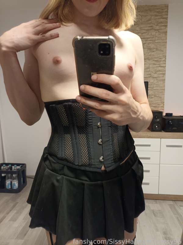 Sissyhannahchrissy95 - Fansly - 08 Jul, 2023 6