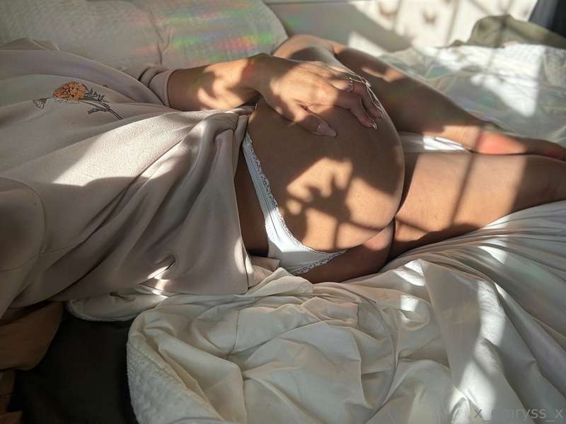 X_Emryss_X - Onlyfans - 16 Jul, 2024 1