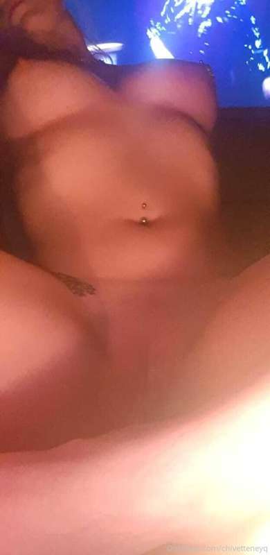 Chivetteneyq - Onlyfans - 17 Sep, 2019