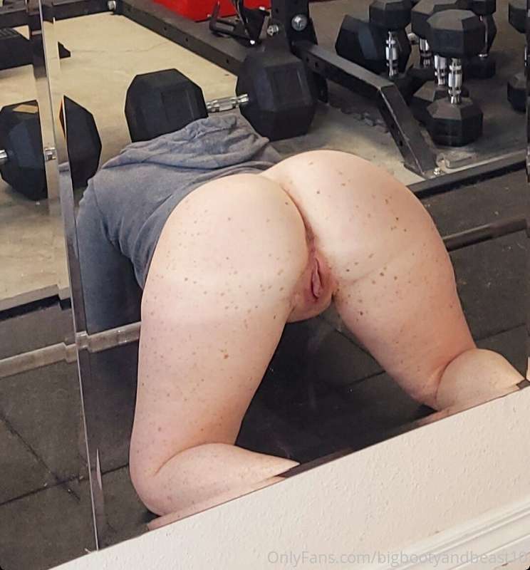 Or would you rather bend me over the bar like this 😏