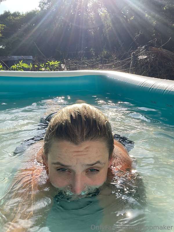 Swimming shoot 