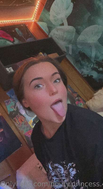 cute and silly 😝 2
