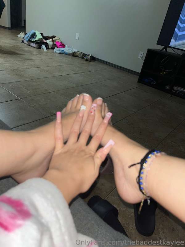 Pretty toes