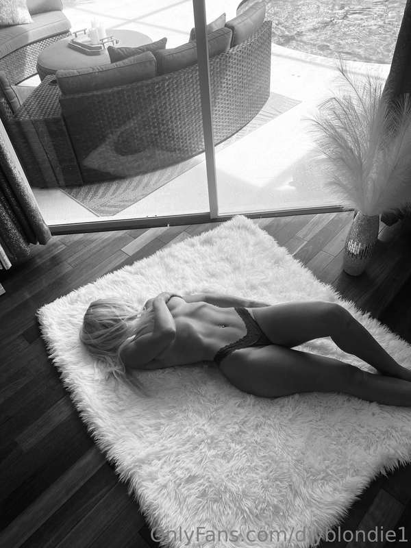 Touch me without using your hands… 6