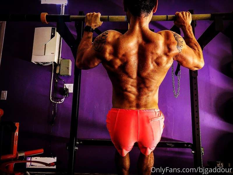 🦍🦄 PULLUPS: they do a back good! ☢️ 🍊 🩳 from SleevesSoldSepa.. 1