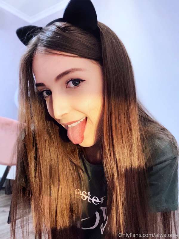 Playful mood right MEOW 😺