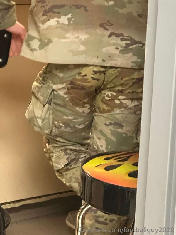 Me jerking and soldiers being soldiers! 3