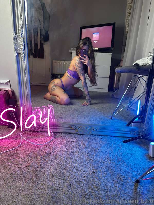 Hey I will be posting a full video in this set tomorrow 😍😈  3