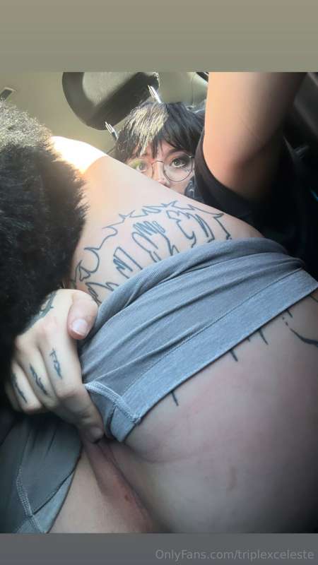 Pussy pics on the road ;) 3